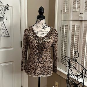 Chico’s lovely animal print sweater size 1